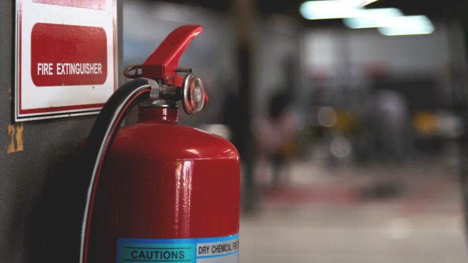 Recarga e manutenção de extintores em SBC